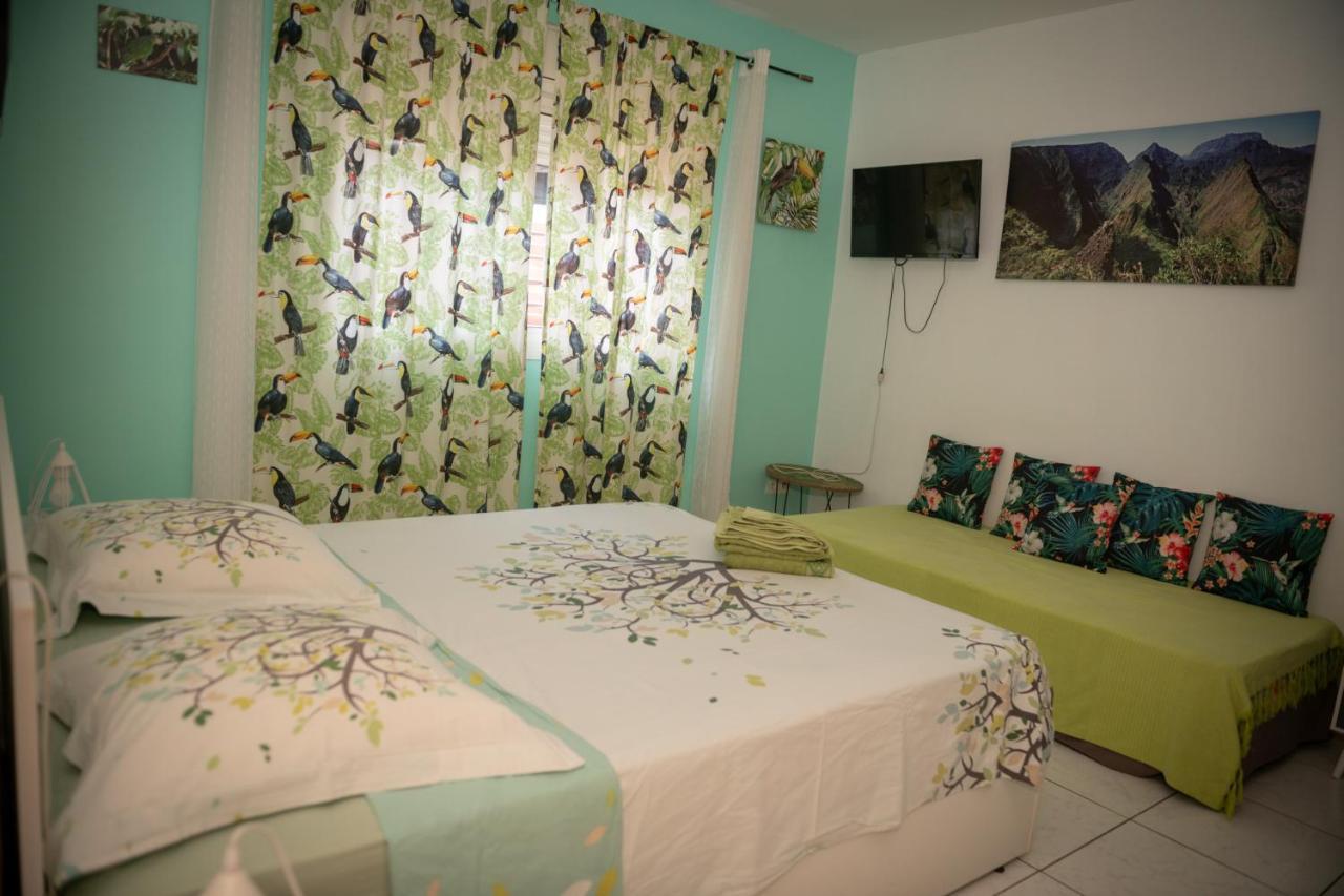 Chambres D'Hotes Du Domaine Des Doudous Saint Pierre Exterior foto